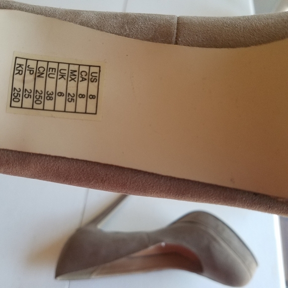 Forever 21 Suede Heels - Picture 6 of 8